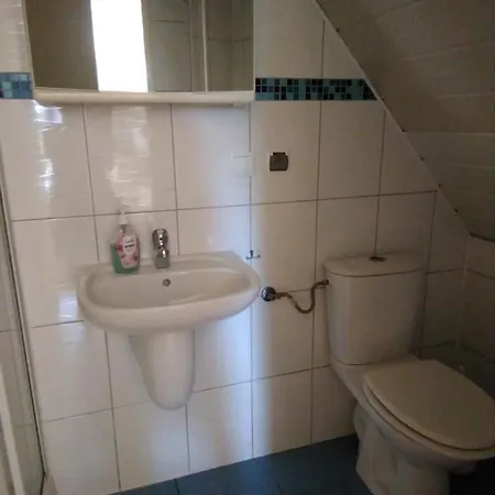 Bed & Breakfast Dom Pod Sosnami Mielno (Koszalin)