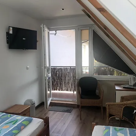 Bed & Breakfast Dom Pod Sosnami *