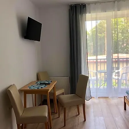 Dom Pod Sosnami Мельно